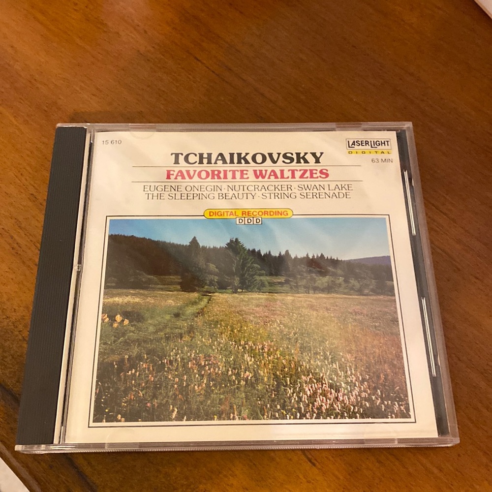 🌼🌿Gently used, Tchaikovsky Favorite Waltzes🌼🌿